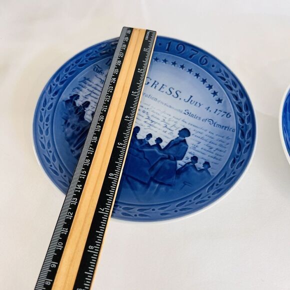 Set of 2 Royal Copenhagen In Congress July 4 1776 and Jule After 1974 Plate Lot - Picture 5 of 11